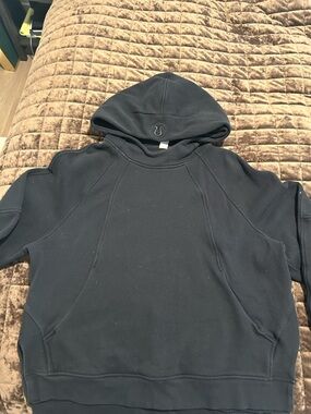 Black Hooded Pullover Sweatshirt